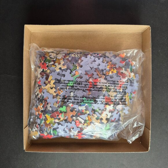 1000 Piece "Santa's Desk" Jigsaw Puzzle - Picture 2 of 2